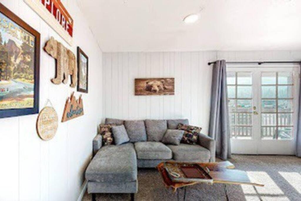 Couples Hideout In Heart Of Oakhurst Esterno foto
